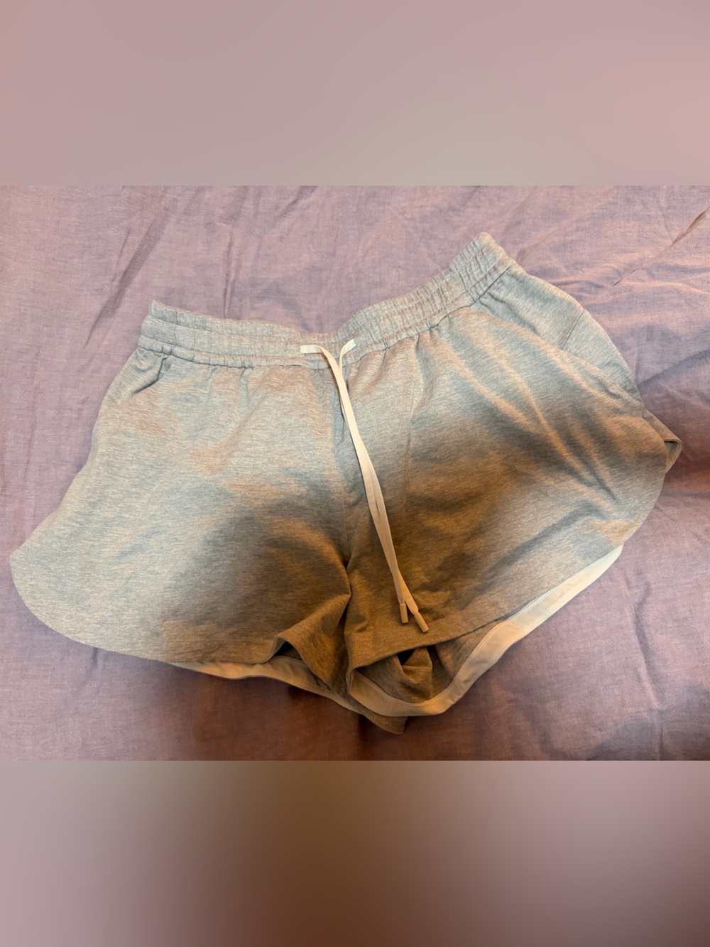 Like new! Lululemon Women’s Gray Dolphin Hem Drawstring Lounge Shorts
